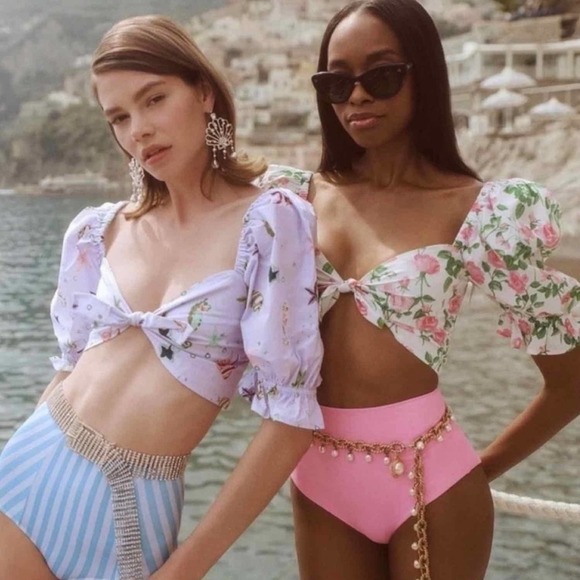 Hill House The Isabella Top Pink Roses BarbieCore Size Medium - Picture 10 of 10